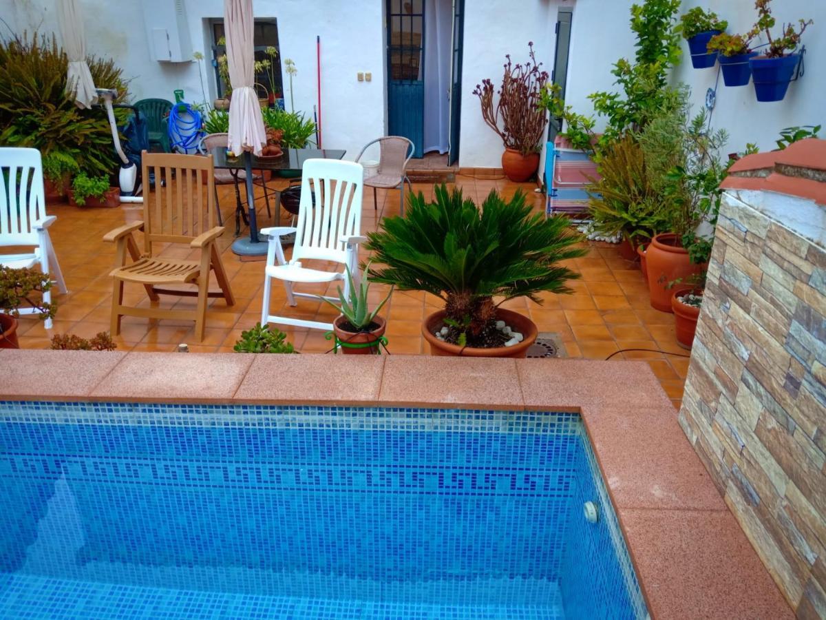 Acogedora Casa De Pueblo Con Piscina Villa Fuenteheridos Bagian luar foto